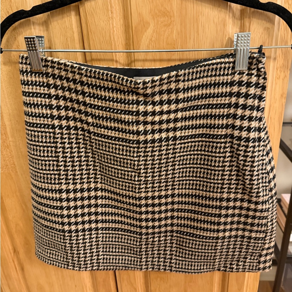 H&M Houndstooth Skirt - Black and Tan